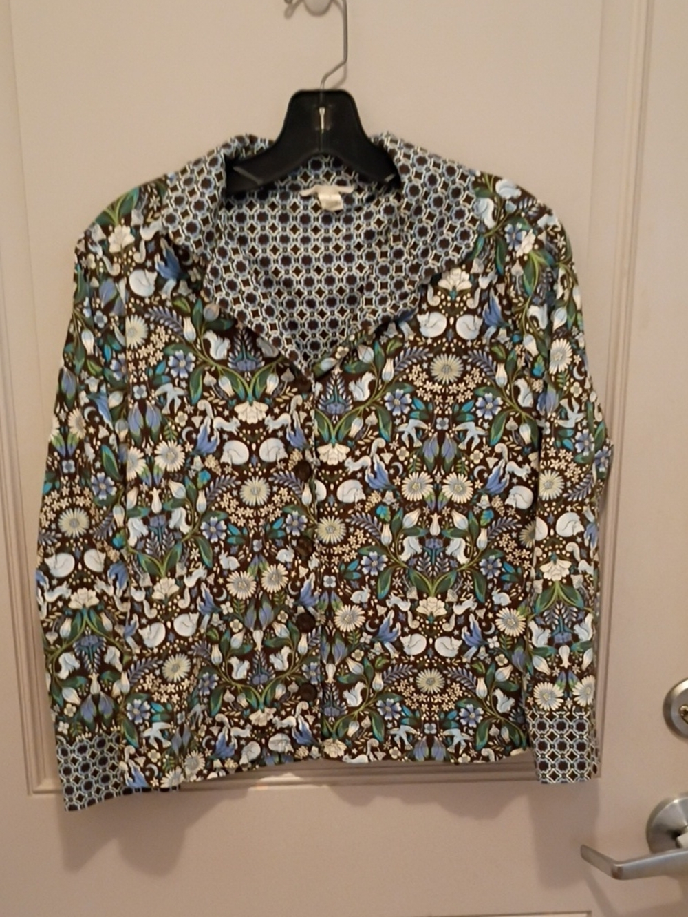 Vera Bradley Long Sleeve Floral Squirrel Blouse Size Small
